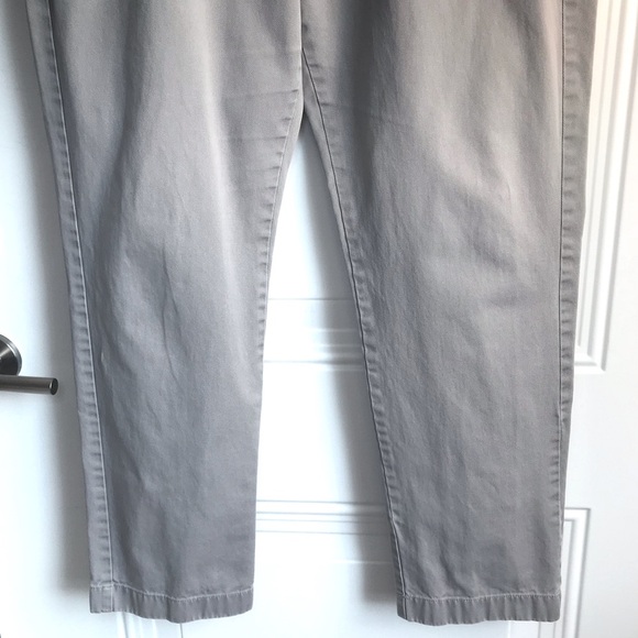 J. Crew Brand The Sutton 100% Cotton Khaki Light Gray pants size 34x30 in EUC - Picture 7 of 11